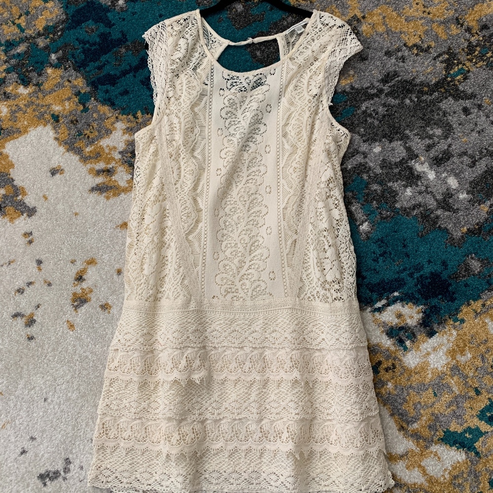 American Eagle Cream Dress Size Medium
